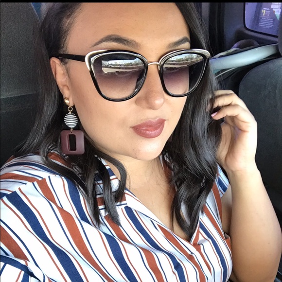 Posh Ambassador🌵Selling since February 2018! - Picture 3 of 8